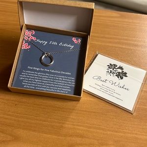 Necklace and card set